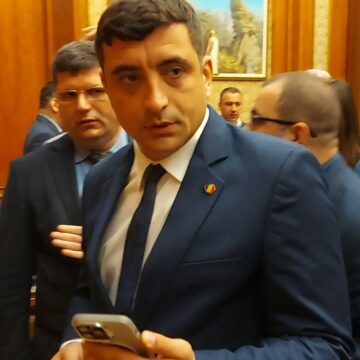George Simion și mai mulți parlamentari AUR au vrut să intre cu forța în biroul lui Marcel Ciolacu. „Îl așteptăm, nu vom tolera pumnul în gură”