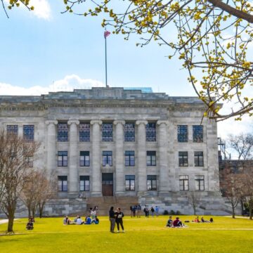 27770489848844080416358554756598179595203100n-e1686826606833.jpg Universitatea Harvard, Zguduită De Acuzații De Trafic De Organe. Directorul Morgii De La Școala De Medicină, Arestat