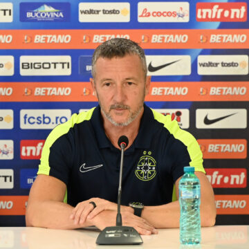 CONFERINTA-PRESA-PREZENTARE-ALEXANDRU-BALUTA-LA-FCSB-19.06.2023-scaled.jpg „Bag mâna în foc pentru el”