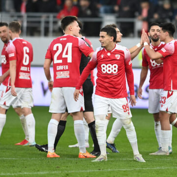Burcă a început curățenia la Dinamo!