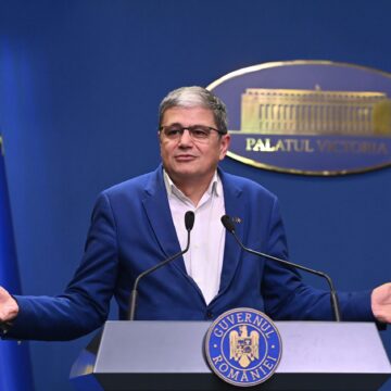 Ministrul Boloș: Nu Vreau Să Bulversez Sistemul Public, Dar Trebuie Revizuit Numărul De Bugetari.  Supraimpozitul Nu Se Poate Doar Pentru Angajații De La Stat