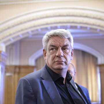 PUNCTAJ DE PARTID. Cum Sunt învățați De Către Conducerea Partidului Liderii PSD Să-l Apere Pe Tudose și Să Discrediteze Mărturia Asistentei Care L-a Acuzat De Hărțuire Sexuală: „De Ce Aceste Acuzații Apar La Trei Ani”