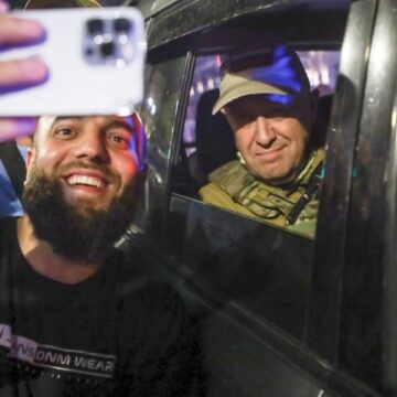 Scene șocante în Rostov: „Vă mulțumim tuturor, Wagner a ținut un concert, care s-a încheiat”, a răsunat apelul în momentul în care s-a anunțat plecarea trupelor lui Prigojin