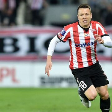 Adversarii-CFR-ului-lauda-transferul-lui-Yevgen-Konoplyanka.jpg Adversarii CFR-ului laudă transferul lui Yevgen Konoplyanka