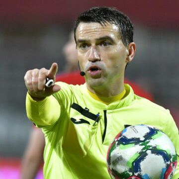 Anuntul-momentului-in-fotbalul-romanesc-Ovidiu-Hategan-a-luat-decizia-finala-in-privinta-revenirii-sale-pe-gazon-ca-arbitru-scaled.jpg Ovidiu Hațegan a luat decizia în privința revenirii pe gazon
