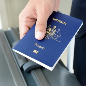 GettyImages-475826234.jpg Japonezii nu mai au cel mai puternic pașaport din lume. Care sunt europenii care pot călători în cele mai multe țări