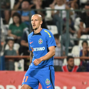 OTELUL-GALATI-FCSB-SUPERLIGA-SUPERBET-29.07.2023-30-e1690698512457.jpg Cine l-a înjurat pe Vlad Chiricheș!