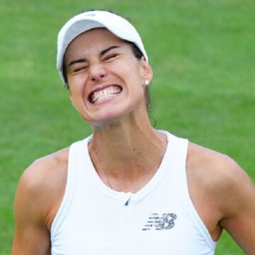 Sorana-Cirstea-sponsor.jpg Sponsorul Soranei Cîrstea, sesizat după scandalul de la Wimbledon