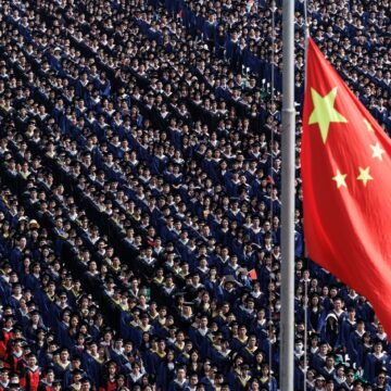 China restricționează exportul în Occident a două metale necesare producerii semiconductorilor