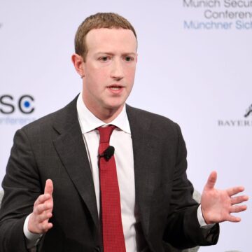 MrBeast oferă cadou o Tesla pentru a marca lansarea Threads-ului lui Zuckerberg