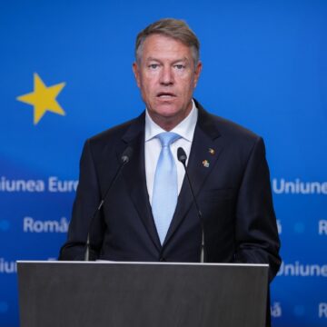 klaus-iohannis-demisii-guvern-raluca-turcan.jpg Klaus Iohannis, întrebat Dacă Raluca Turcan Ar Putea Putea Pleca Din Guvern în Scandalul Azilelor Groazei: „Demisiile Politice Au Fost Suficiente Pentru Moment”