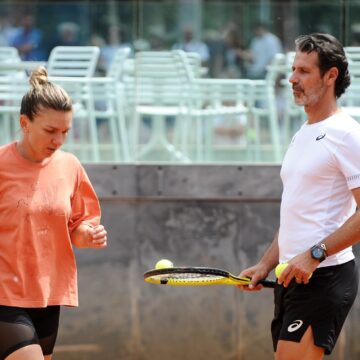simona-halep-dopaj-patrick-mouratoglou-atmosfera-sport-resolutions.jpg Ce a ales să facă Patrick Mouratoglou în timp ce Simona Halep așteaptă verdictul în cazul de dopaj