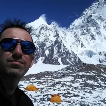 t5-1024x579.png VIDEO. Alpinistul român Horia Colibăşanu ajunge pe Broad Peak, al zecelea vârf de peste 8.000 de metri pe care îl atinge