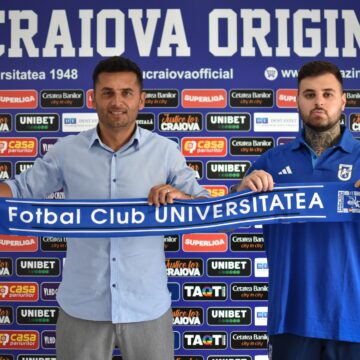 ProSport-confirmat-FC-U-Craiova-l-a-prezentat-oficial-pe-Nicolae-Dica-in-functia-de-antrenor-principal-Ce-intelegere-a-semnat-fostul-tehnician-de-la-FCSB-FC-Arges-si-CS-Mioveni.jpg Nicolae Dică, „demolat” după ce a fost dat afară de la FC U Craiova