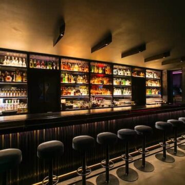 Barurile de cocktail, noua modă din Italia. Care sunt destinațiile cele mai accesibile publicului