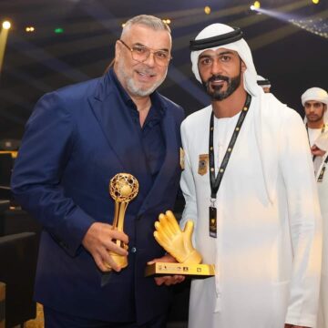 cosmin-olaroiu.jpg Încă un trofeu pentru Cosmin Olăroiu în Emiratele Arabe Unite