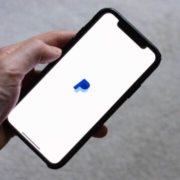 Paypal își lansează monedă digitală. Cum funcționează criptomoneda stabilă și cine o poate folosi