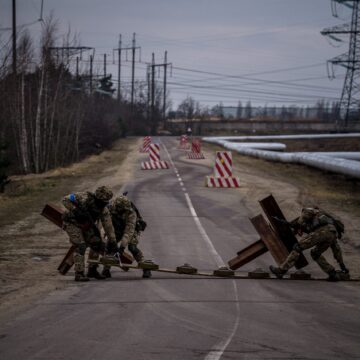 Ucraina Alocă Aproape 35 De Milioane De Dolari Pentru A Construi Fortificații în Regiunile Din Nord-est Care Se învecinează Cu Rusia și Belarus