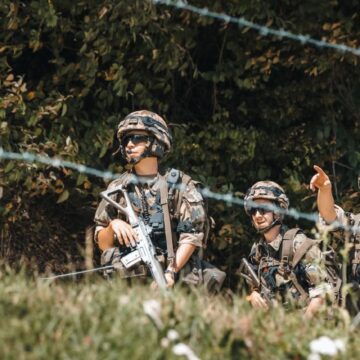 Un Soldat Din Armata Elvețiană A Murit După Ce A Fost Pus Să Mărșăluiască 2,5 Kilometri