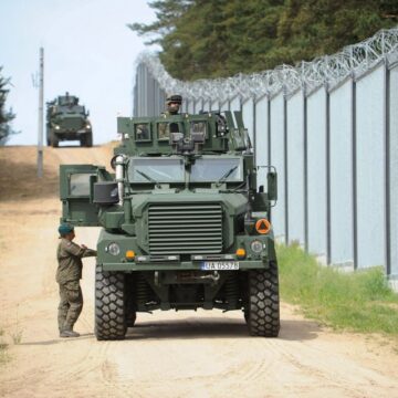 Guvernul Polonez, Acuzat Că A Emis „vize Contra Mită” Pentru Sute De Mii De Migranți, în Timp Ce Promova Un Discurs Antimigrație