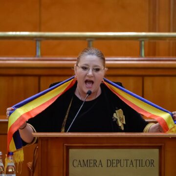 Sondaj CURS | Partidul Dianei Șoșoacă Se Apropie De Pragul Electoral. Cum Stau PSD, PNL și AUR
