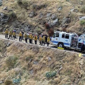 Un șofer De Camion A Supraviețuit 5 Zile Blocat în Cabină, După Ce A Căzut într-o Râpă Din SUA