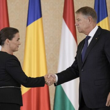 klaus-iohannis-vizita-budapesta-ungaria-katalin-novak-iohannis-prima-vizita-ungaria-presedinte-10-ani.jpg Klaus Iohannis Face Prima Sa Vizită Oficială în Ungaria Ca Președinte, în Octombrie