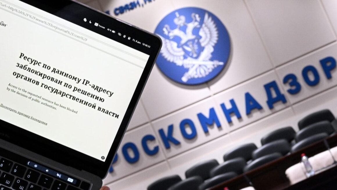 Aproape 900.000 de site-uri au fost blocate de cenzura rusă, în prima jumătate a anului
