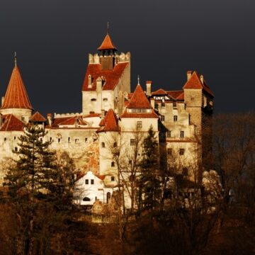 4-bran2.jpg Castelul Bran, locul 1 în topul celor înfricoșătoare locuri din Europa pe care să le vezi de Halloween