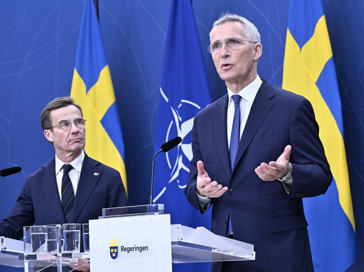 profimedia-0816336930-scaled.jpg Jens Stoltenberg A Dezvăluit Momentul în Care Suedia Va Fi Primită, Cel Mai Probabil, în NATO