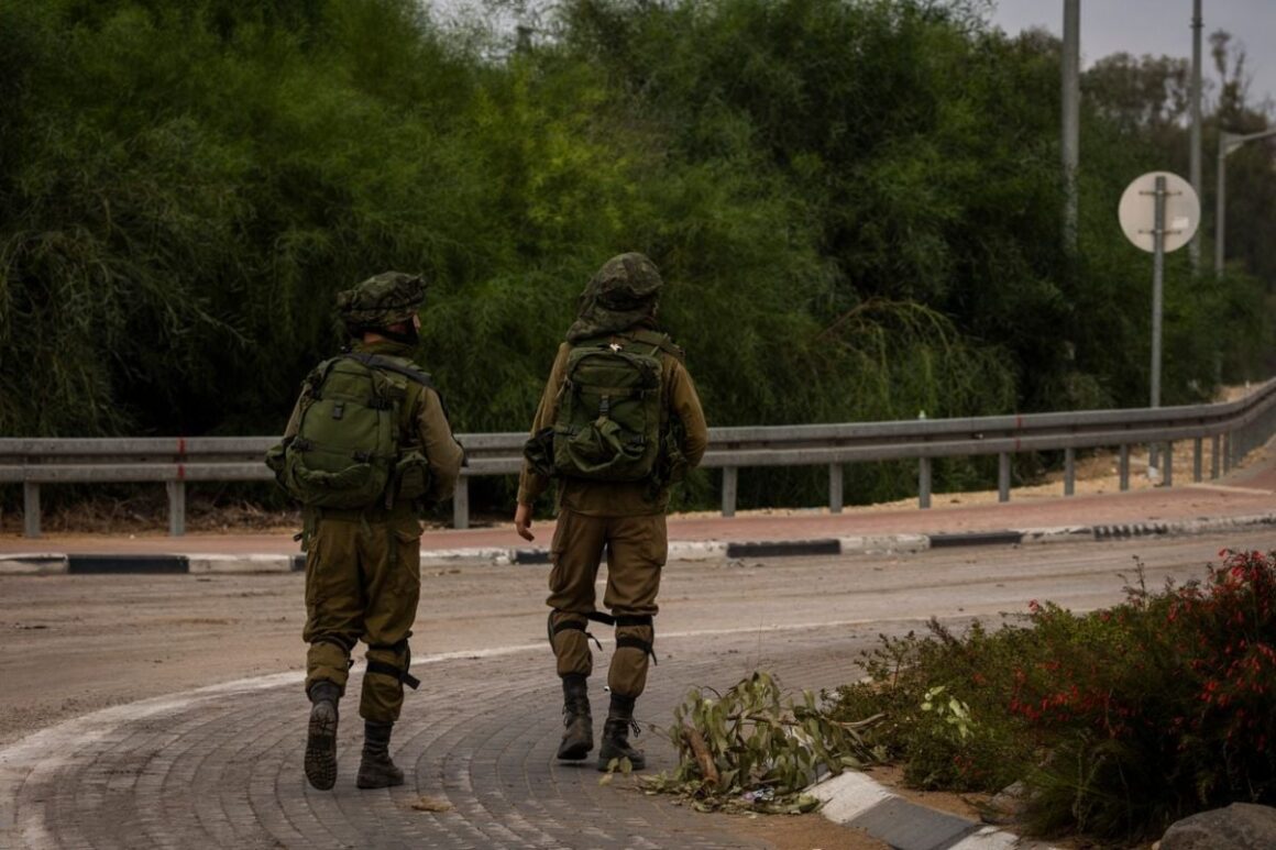 Documentele Secrete Găsite Asupra Teroriștilor Hamas Uciși în Israel Uimesc Armata Israeliană: „Nu Am Văzut Niciodată Așa Ceva”