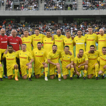 ALL-STARS-ROMANIA-GALATASARAY-LEGENDS-AMICAL-SPORTS-FESTIVAL-2.06.2023-scaled.jpg Milionarul care se gândește să plece definitiv din România