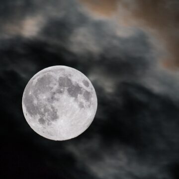 luna-plina-din-27-noiembrie-inzodia-gemeni.jpg Luna Plină Din 27 Noiembrie. Zodia Gemeni Aduce Schimbări!
