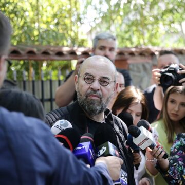piedone-mitus-foto-mici-site-16.jpg G4Media: Cristian Popescu Piedone A Demisionat De La Conducerea PUSL, După Ce Partidul A Anunțat Că O Susține Pe Gabriela Firea La Primăria Capitalei