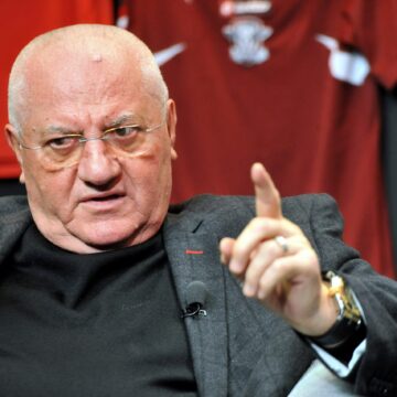 Dumitru-Dragomir-dezvaluie-razboiul-subteran-dintre-Vasile-Dincu-si-Marcel-Ciolacu.jpg Dumitru Dragomir, lecție de viață pentru milioane de români