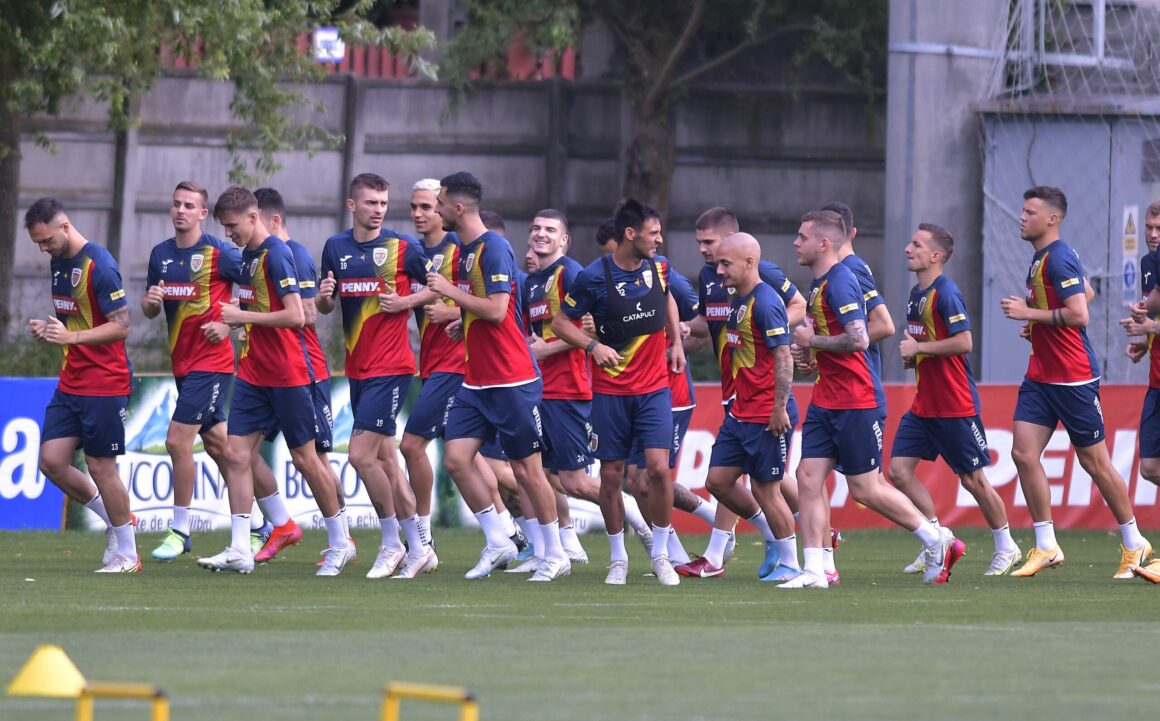 Fotbalistul din naționala României care a primit interzis la transfer pentru FCSB