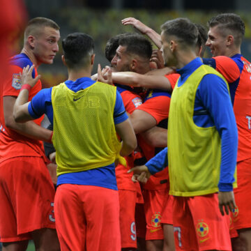 Gigi-Becali-l-a-dat-afara-de-la-FCSB-si-i-a-schimbat-definitiv-cariera.-Atacantul-a-ajuns-idol-dupa-un-sezon-de-poveste-si-e-asaltat-cu-oferte-1-scaled.jpg Gigi Becali l-a dat afară de la FCSB și i-a schimbat definitiv cariera. Atacantul a ajuns idol după un sezon de poveste și e asaltat cu oferte
