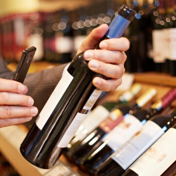 Noua legislație UE privind etichetarea vinului a intrat în vigoare