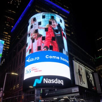 brranduri.jpg Timp de un an, opt firme românești vor fi prezentate la New York. Cum a început „365 Days of Romania in Times Square”
