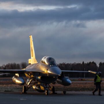 Rusia Amenință Deschis Că, Dacă Avioanele F-16 Folosite De Ucraina Decolează De Pe Teritoriul României, Va Considera Că țara Noastră Participă Direct La Război și Va Riposta