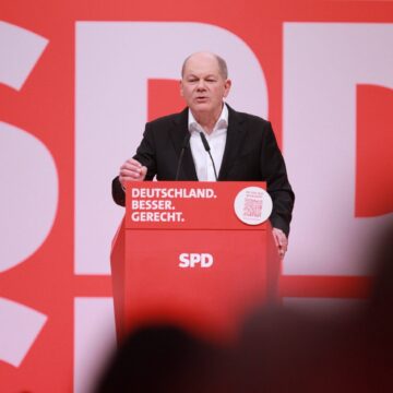 profimedia-0828107436-scaled.jpg Olaf Scholz Respinge Orice Tăiere A Cheltuielilor Sociale în Contextul Crizei Bugetare Care Afectează Germania. „E O Sarcină Foarte Dificilă, Dar Nu De Nerezolvat” | VIDEO