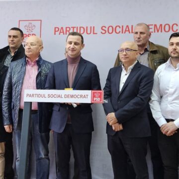 4296578169296733919463338337787482667508056n.jpg PSD Timiș Recrutează Masiv Din PNL, USR și Alte Partide Pentru Alegerile Locale. Simonis: „Sunt 19-20 De Primari şi Viceprimari”
