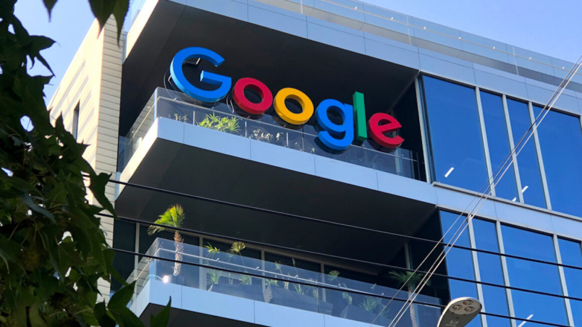 Google a fost dată în judecată de 32 de companii media europene