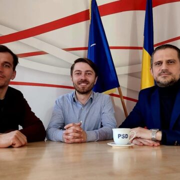 psd-usr-sibiu.jpg Singurul Primar USR Din Judeţul Sibiu A Trecut La PSD, împreună Cu Viceprimarul. USR: „Nu Au Onoare şi Bun Simţ”