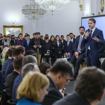 sebastian-burduja.jpg PNL Bucureşti A Oficializat Retragerea Sprijinului Politic Pentru Nicușor Dan. „Capitala Are Nevoie De O Viziune Nouă”
