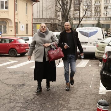 silvestru-sosoaca-exclus-partid-sos-diana-sosoaca.jpg Soțul Dianei Șoșoacă A Fost Exclus Din Partidul SOS. Ce Spune George Simion Despre Scandalul Dintre Cei Doi