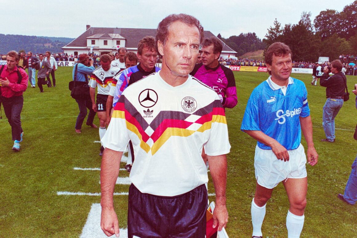 Nici-nemtii-nu-mai-sunt-ce-erau.-Federatia-de-fotbal-din-Germania-renunta-la-parteneriatul-cu-Adidas-si-semneaza-cu-rivala-Nike-1.jpg Federația de fotbal din Germania renunță la parteneriatul cu Adidas și semnează cu rivala Nike!