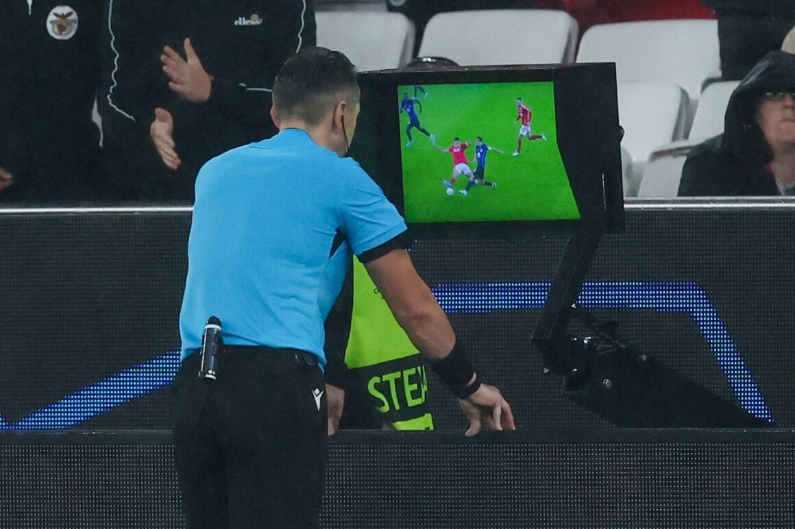gol anulat cu tehnologia VAR