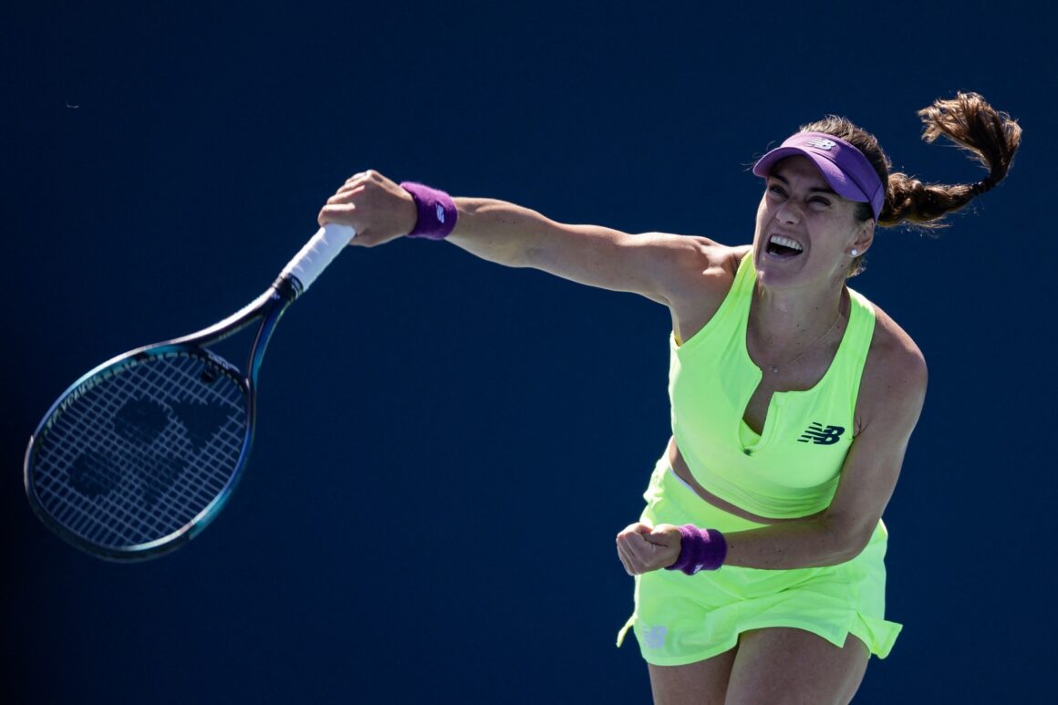 Sorana-Cirstea-salvata-de-o-decizie-de-moment-luata-de-antrenorul-Brian-Barker.jpg Sorana Cîrstea, salvată de o decizie de moment luată de antrenorul Brian Barker!