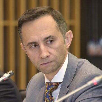 Alin Nica A Fost Demis De La șefia PNL Timiș, După Ce S-a Opus Alianței Cu PSD: „Am Fost Sacrificat Pentru șantajul PSD”. Simonis, Candidatul Comun La șefia CJ